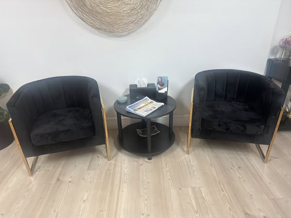 blackchairs