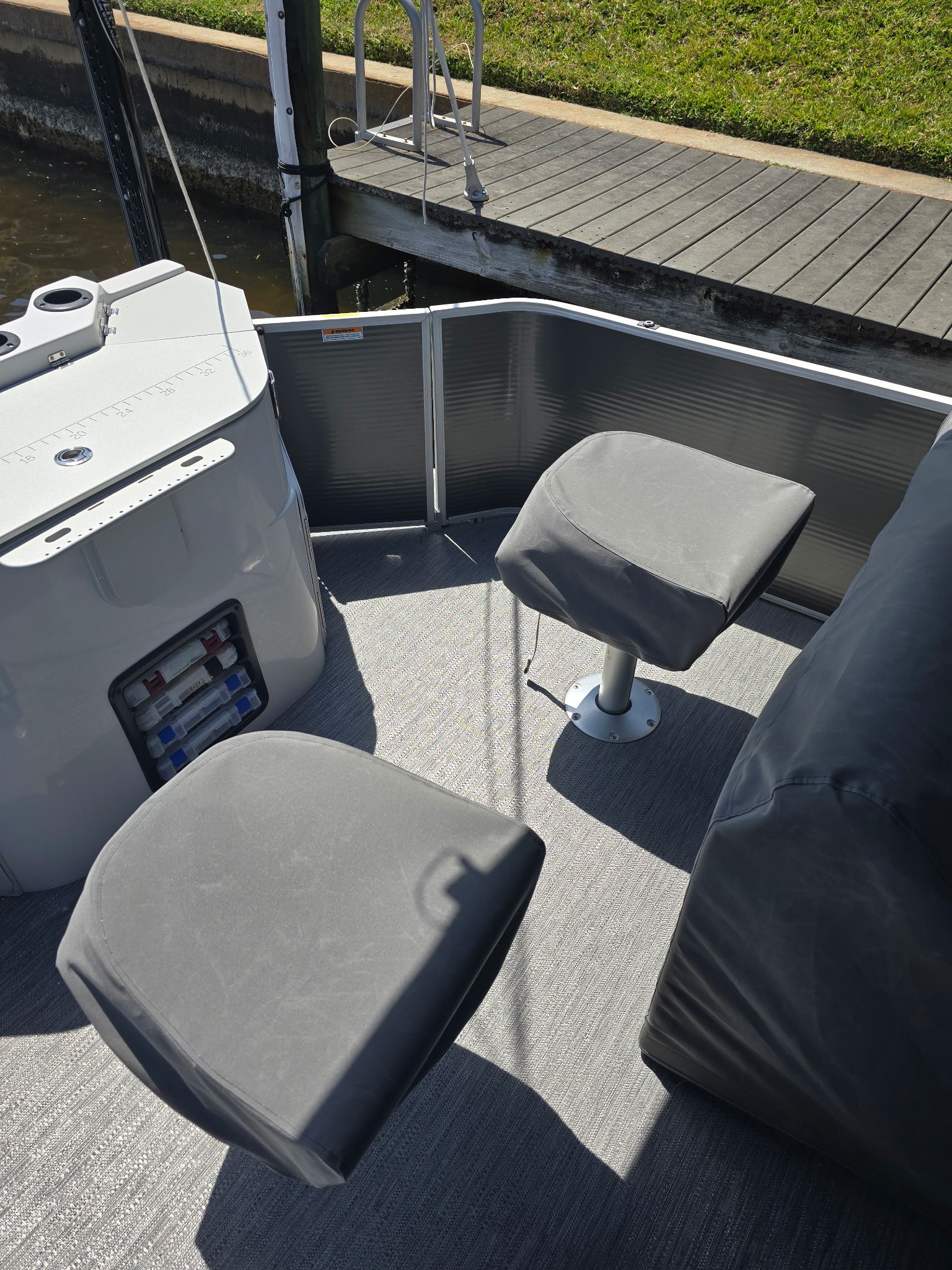 pontooncover5